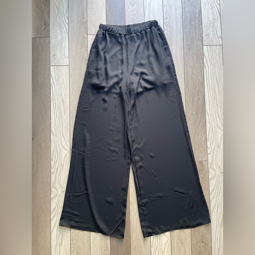 Everly Classic Black Wide-Leg Pants